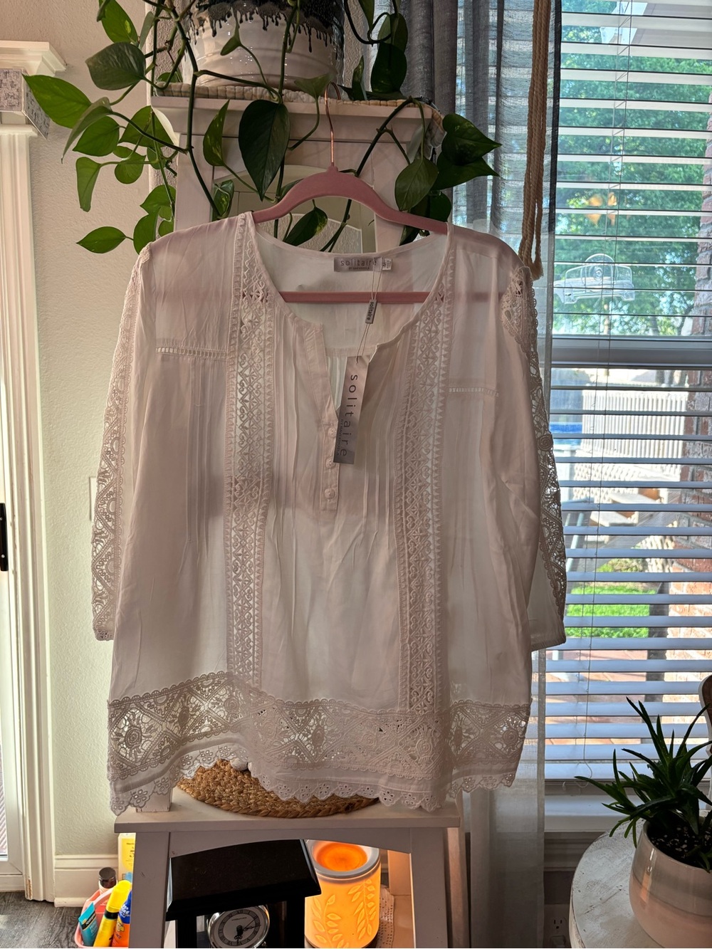 Solitaire White Lace-Trim Peasant Top